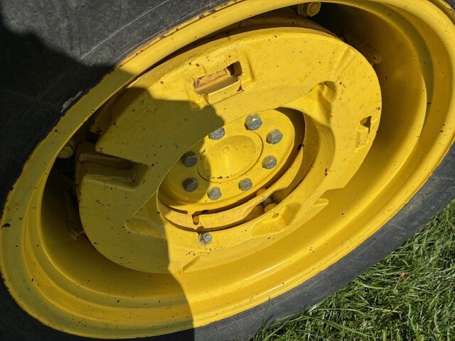 Used 1990 John Deere 2555 Utility Tractors at Koenig Equipment in Greensburg, IN - PhotoXL14