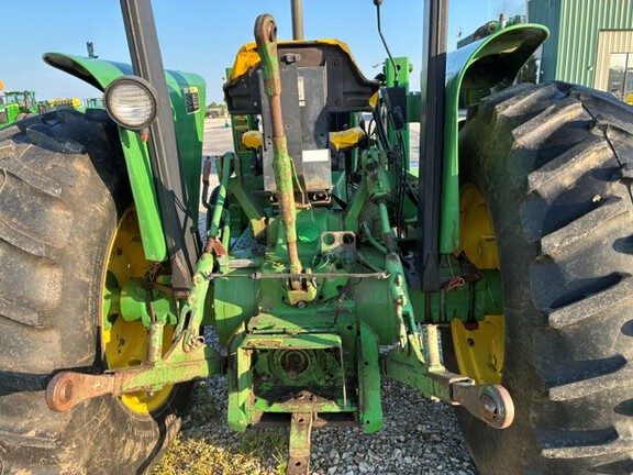 Used 1990 John Deere 2555 Utility Tractors at Koenig Equipment in Greensburg, IN - Photo4