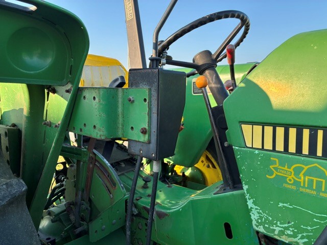 Used 1990 John Deere 2555 Utility Tractors at Koenig Equipment in Greensburg, IN - PhotoXL8