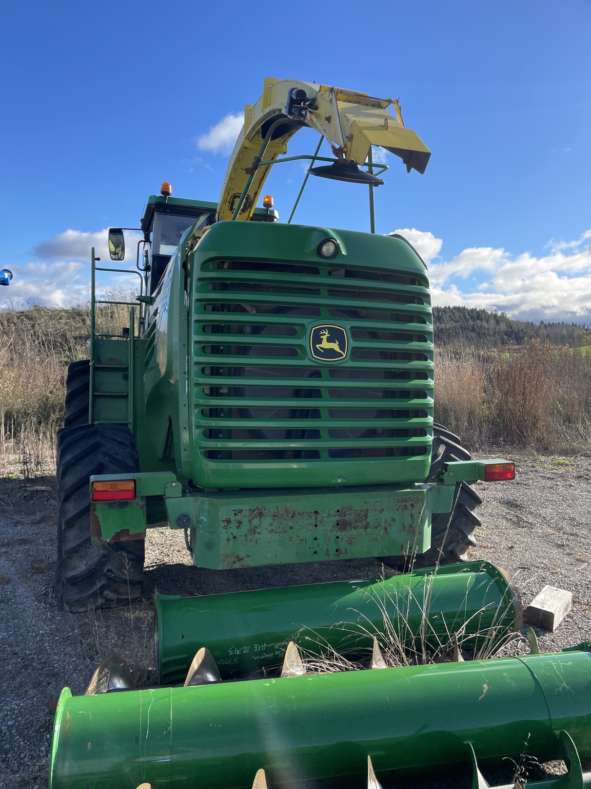 2002 John Deere 7300 Image 6