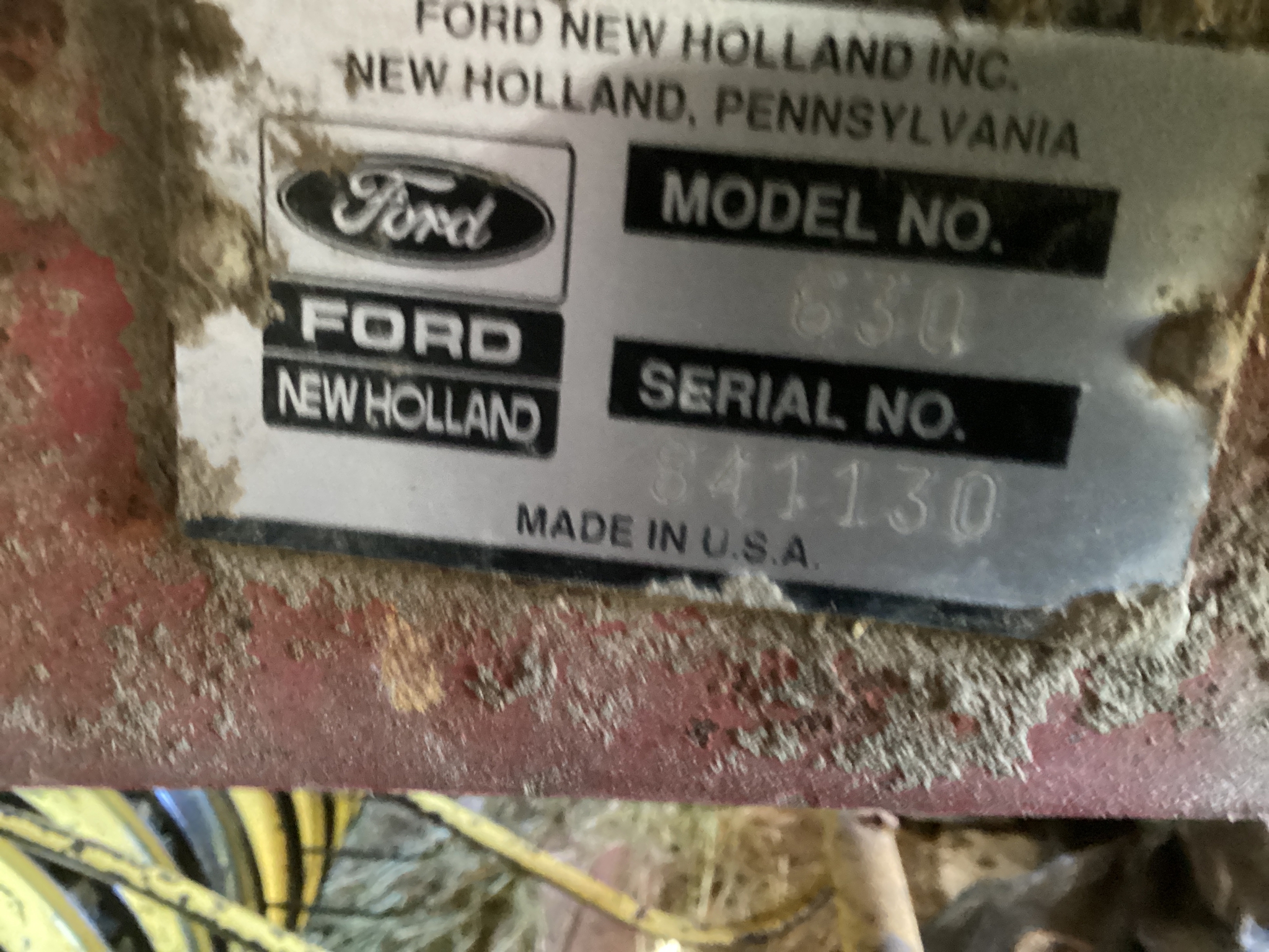 1992 New Holland 630 Image 4