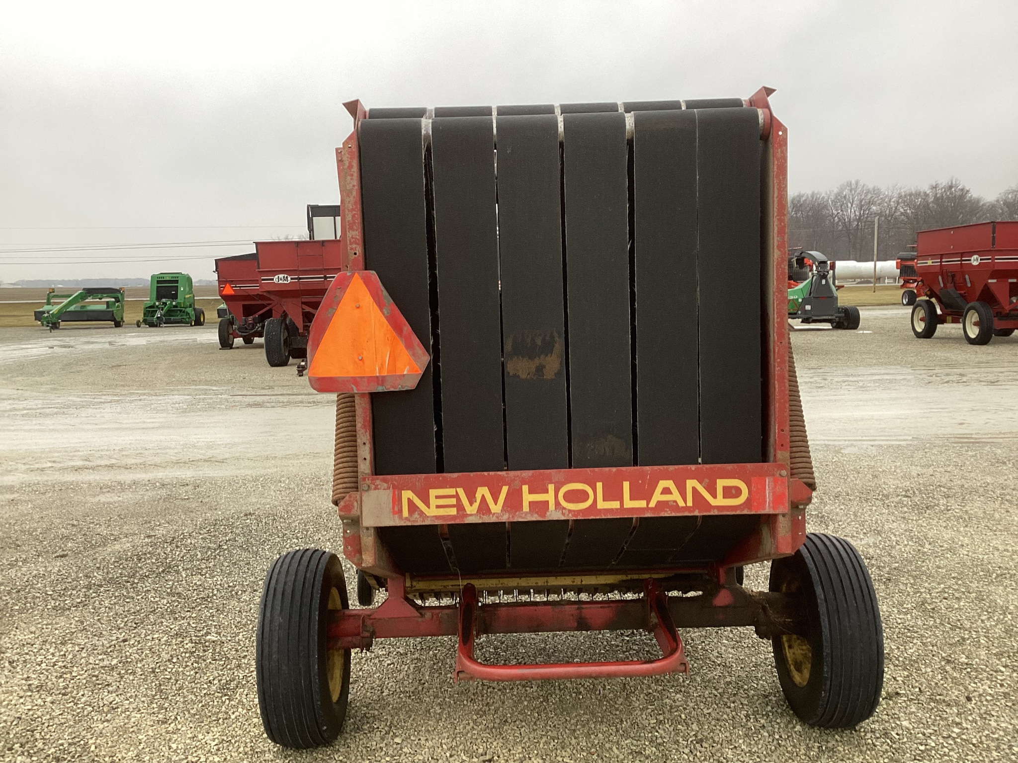 1992 New Holland 630 Image 5