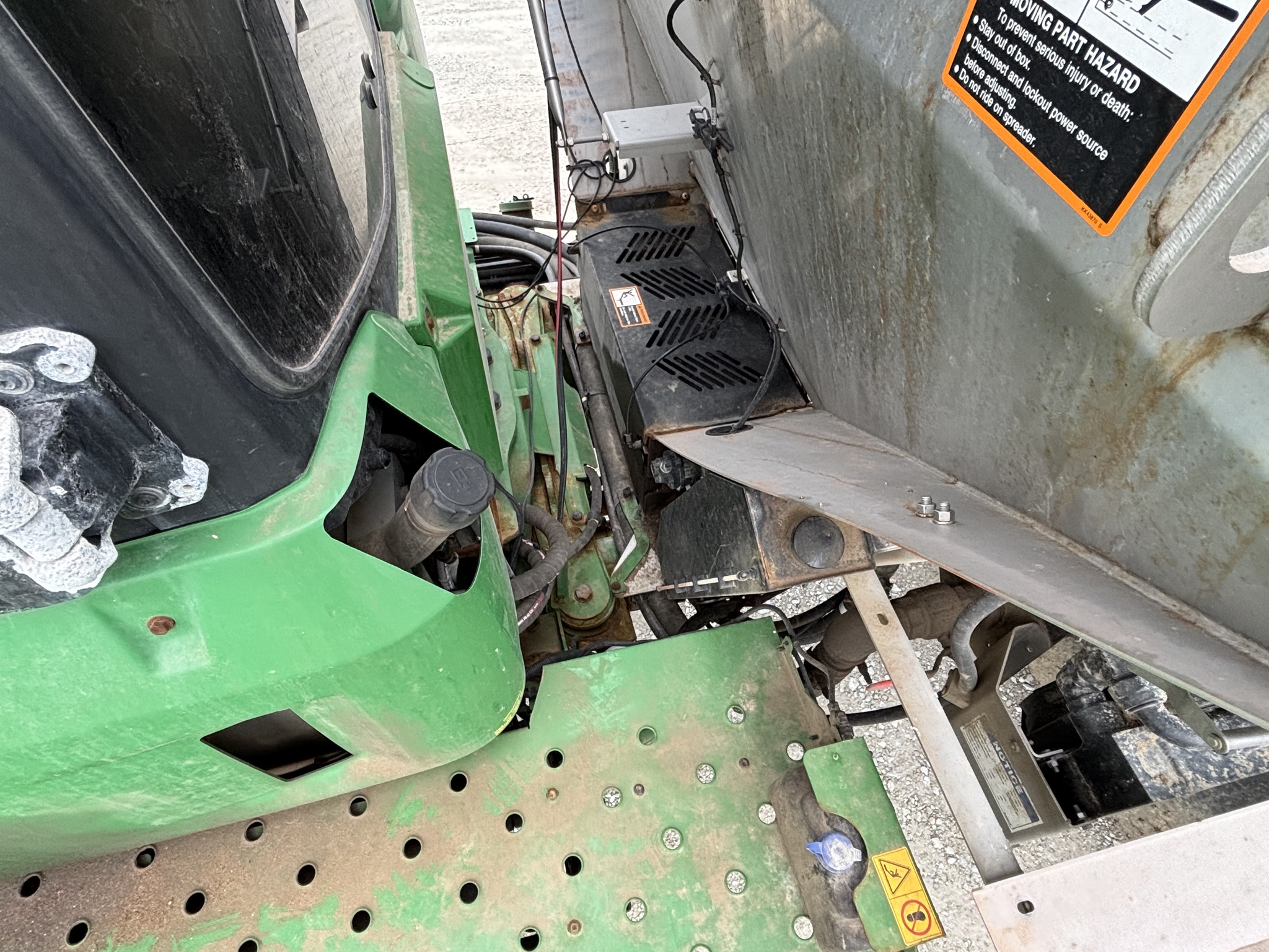 Used 2023 John Deere 800R Self Propelled Applicators at Koenig Equipment in Greenfield, IN - PhotoXL9