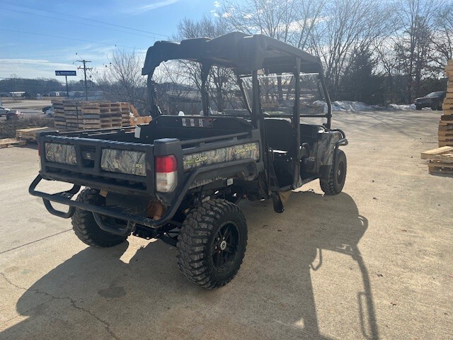  2015 John Deere XUV 825I S4 at Heritage Tractor in West Plains, MO