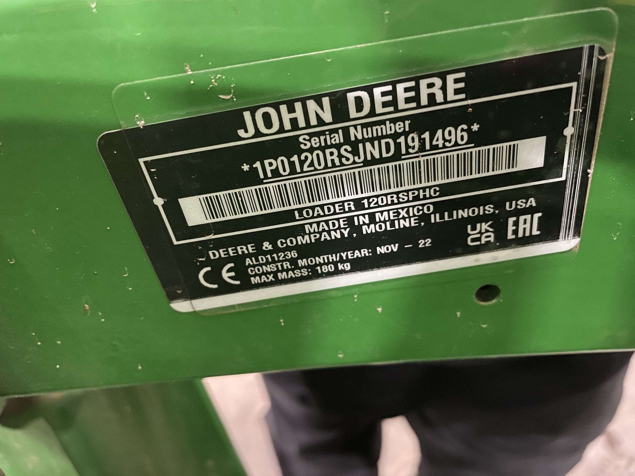 2023 John Deere 1025R Image 12