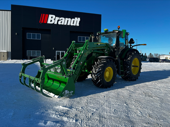 2025 John Deere 6R 250