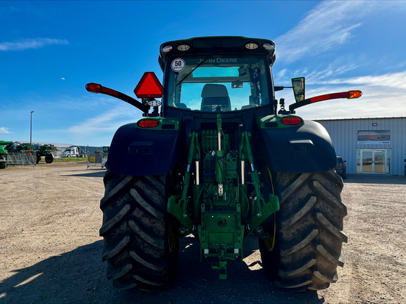 2025 John Deere 6R 250
