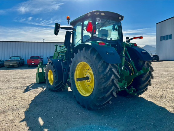 2025 John Deere 6R 250