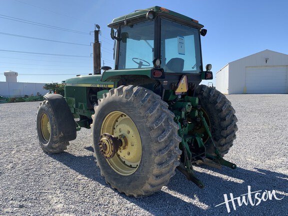 Photo of 1983 John Deere 4650
