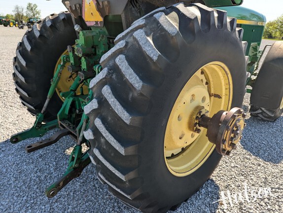 Photo of 1983 John Deere 4650