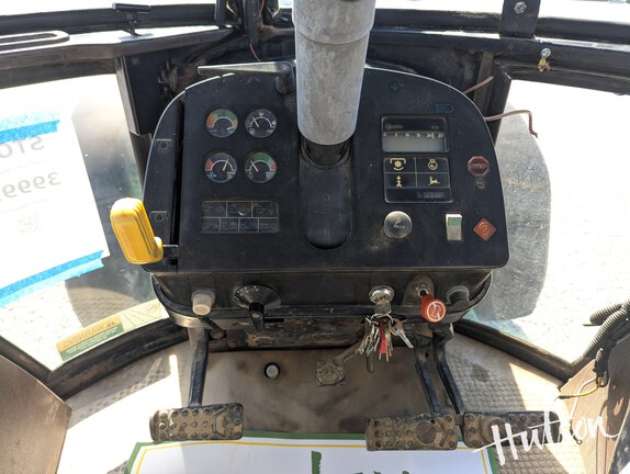 Photo of 1983 John Deere 4650