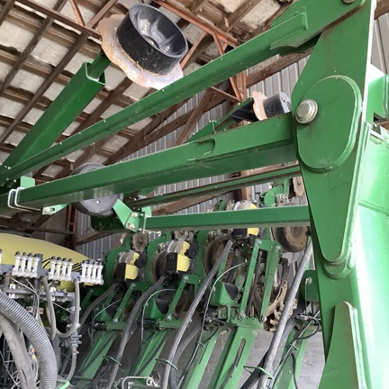 Photo of 2010 John Deere 1790