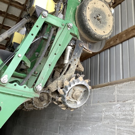 Photo of 2010 John Deere 1790