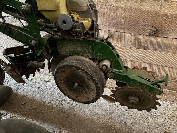 Photo of 2010 John Deere 1790