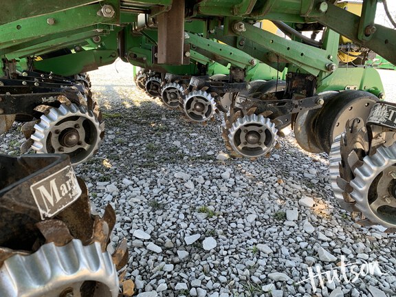 Photo of 2010 John Deere 1790