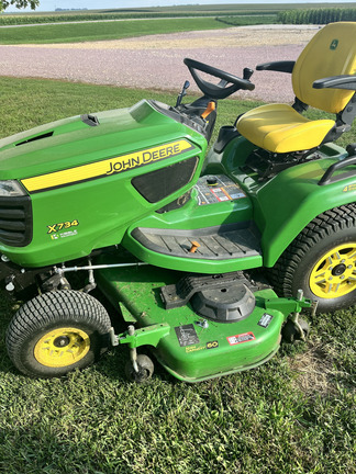  John Deere X734
