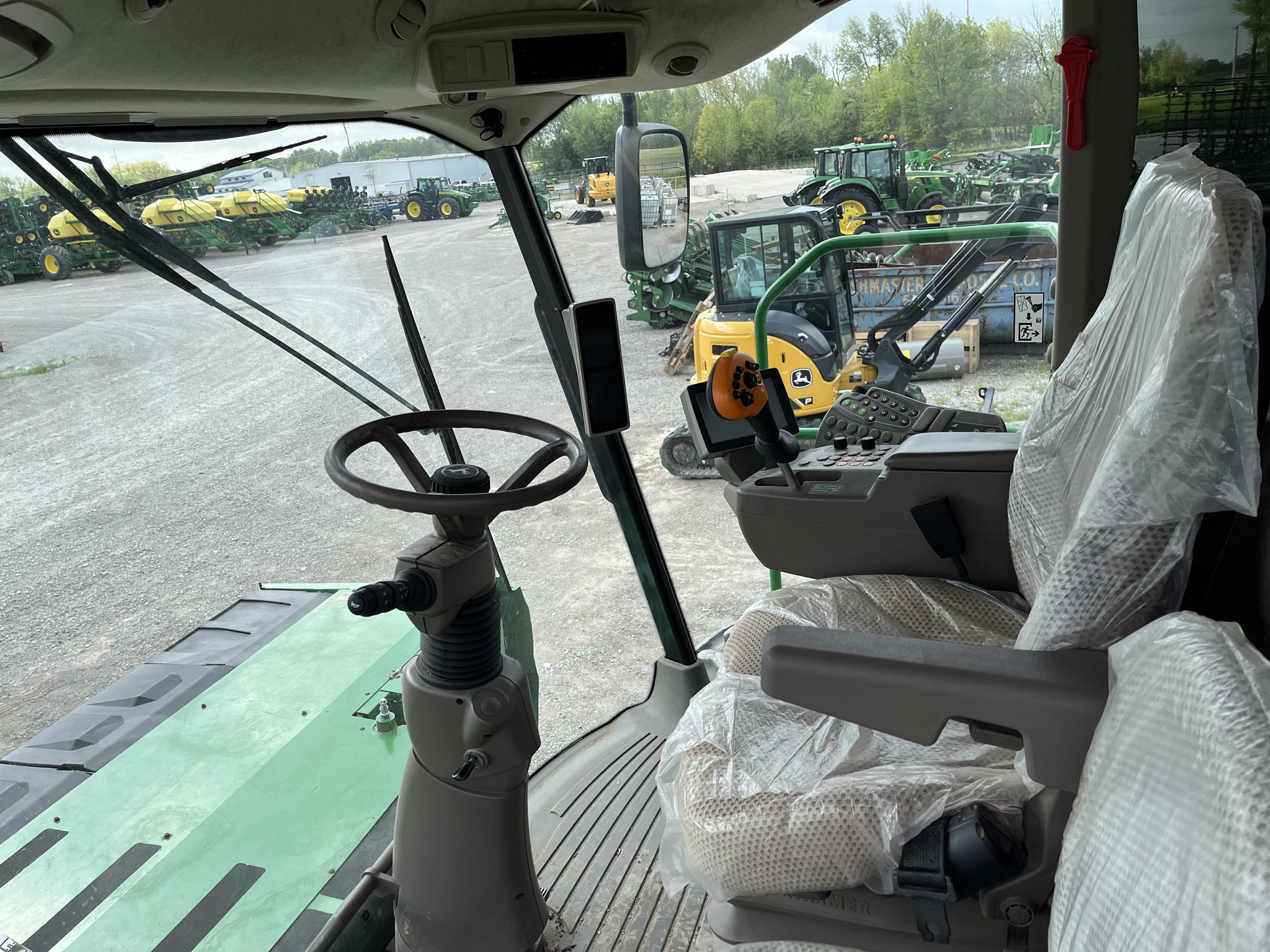  2021 John Deere W235 at Heritage Tractor in Pittsburg, KS