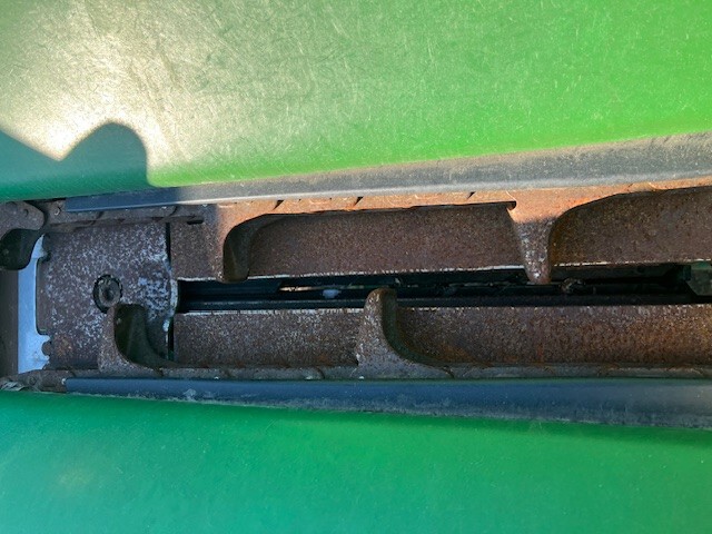2012 John Deere 608C Corn and Row Crop headers