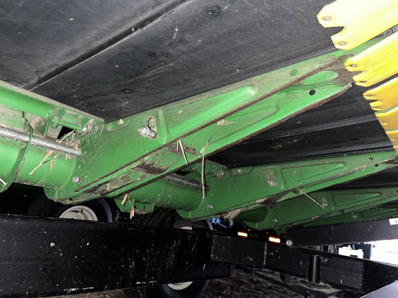 Used 2015 John Deere 640FD Combine Platforms at Koenig Equipment in Greensburg, IN - Photo3