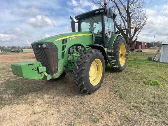 2010 John Deere 8295R Photo 1