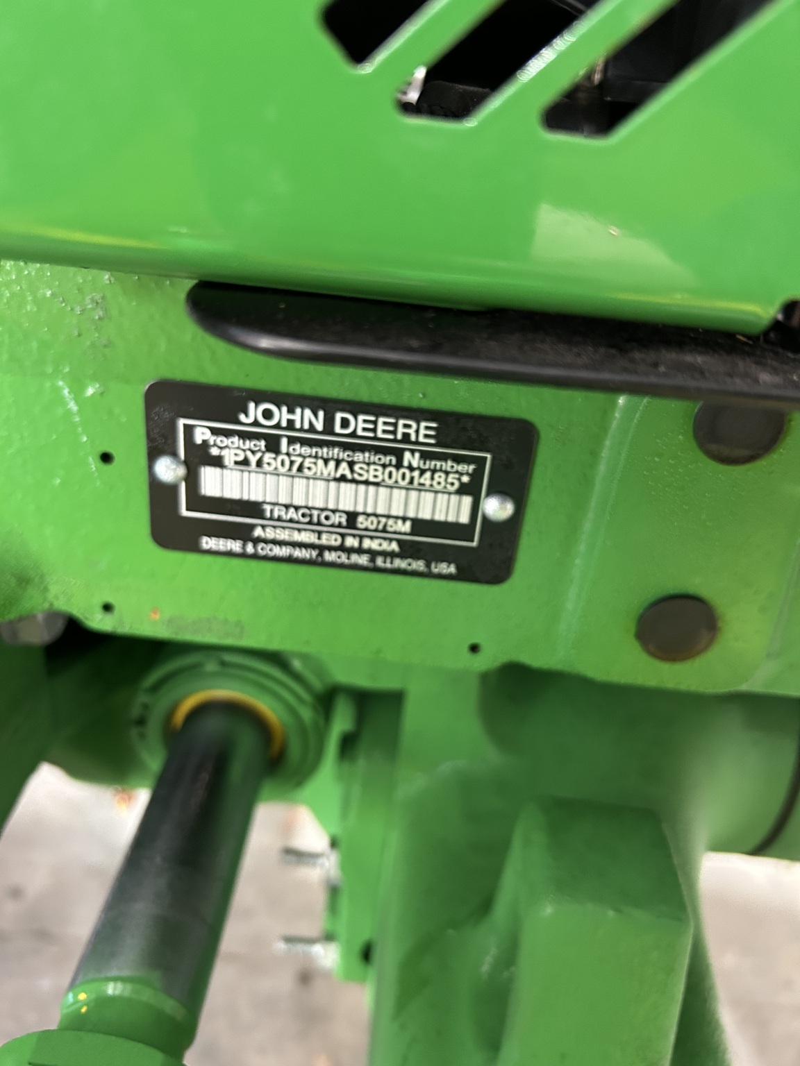 2026 John Deere 5075M Image 7