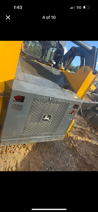 2021 John Deere 317G