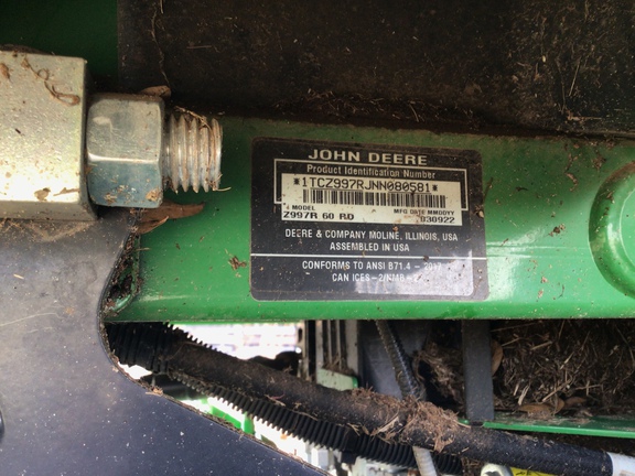 2022 John Deere Z997R Photo 4