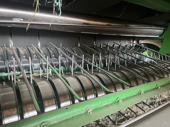 2021 John Deere 560M (6th thumbnail)