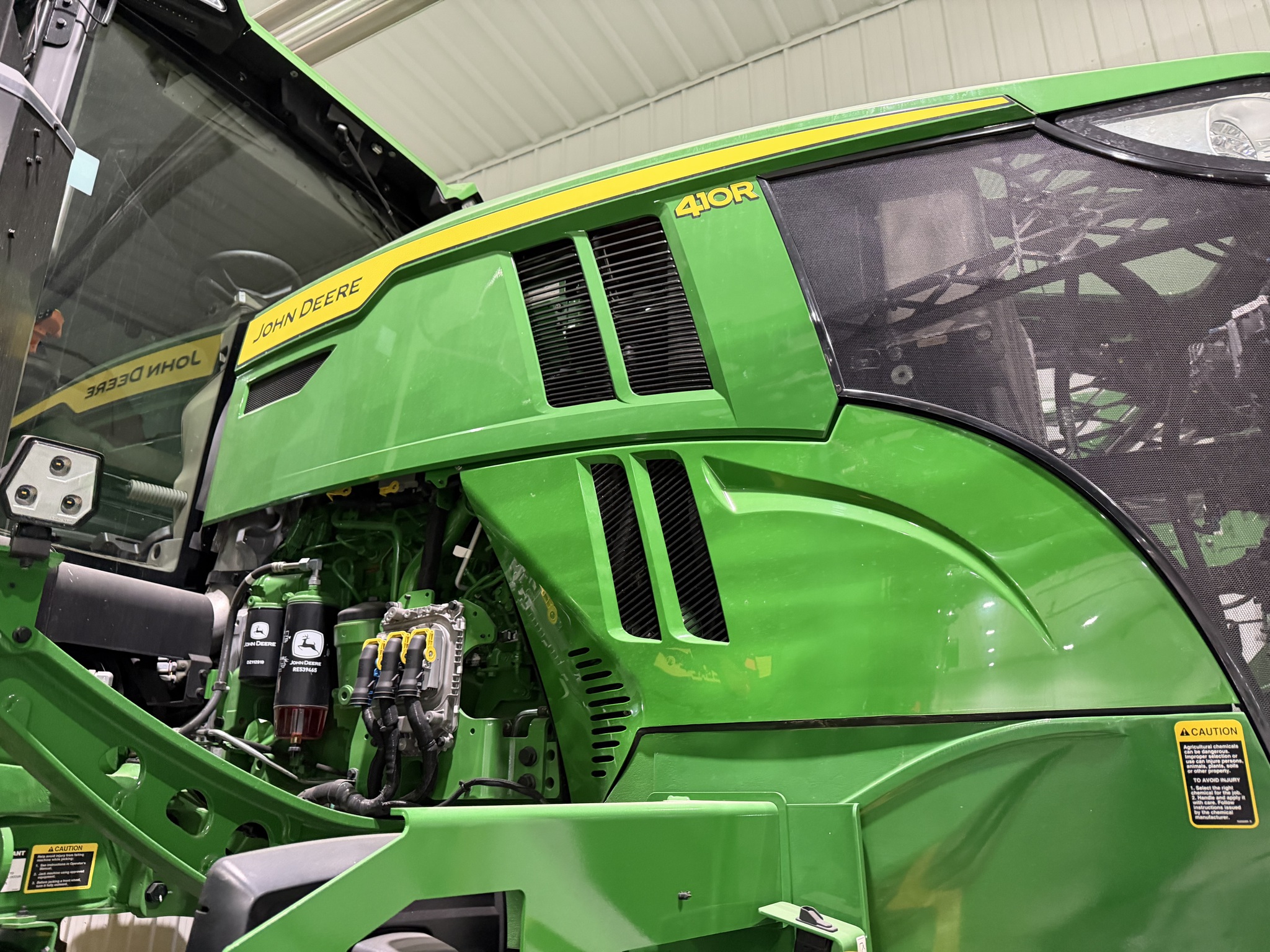  2024 John Deere 410R at Heritage Tractor in Lexington, IL