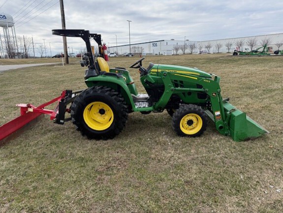 2022 John-Deere 3032E
