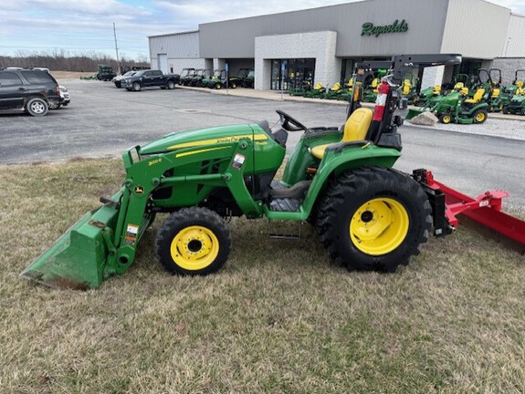 2022 John-Deere 3032E