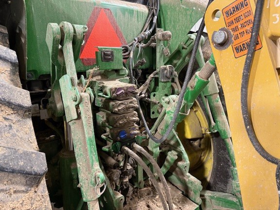 Photo of 2017 John Deere 8295R