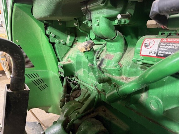 Photo of 2017 John Deere 8295R