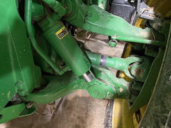 Photo of 2017 John Deere 8295R