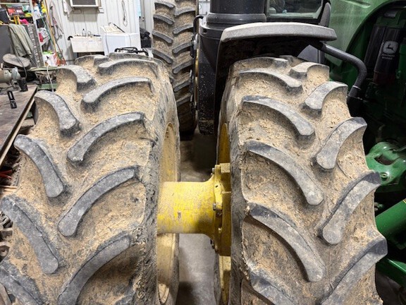 Photo of 2017 John Deere 8295R