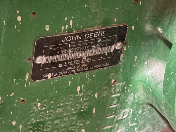 Photo of 2017 John Deere 8295R