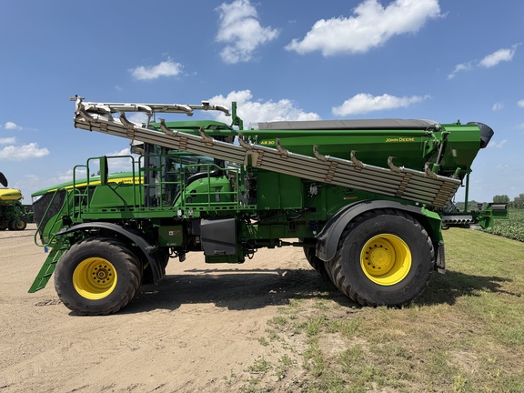 2023 John Deere 800R - Photo6