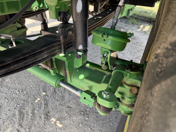 2023 John Deere 800R - Photo11
