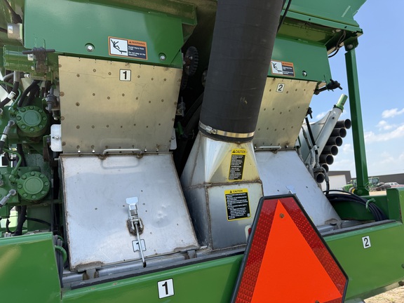 2023 John Deere 800R - Photo27
