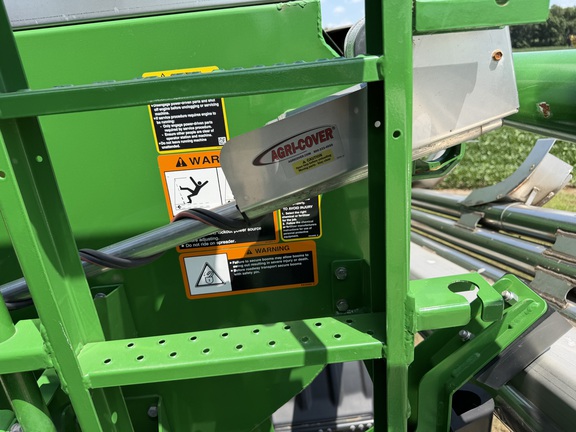 2023 John Deere 800R - Photo34