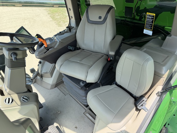 2023 John Deere 800R - Photo36