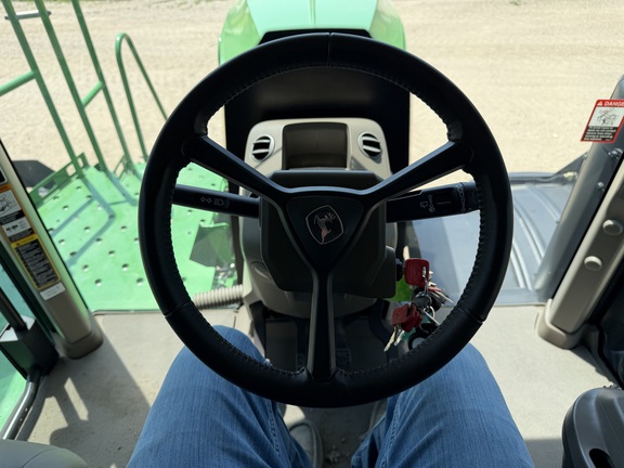 2023 John Deere 800R - Photo37
