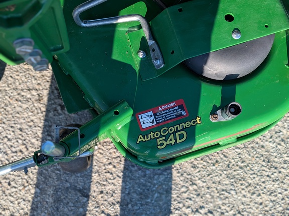 2022 John-Deere 1023E