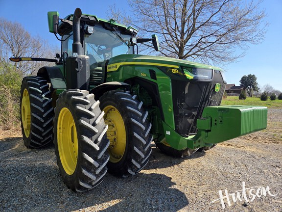 Photo of 2023 John Deere 8R 340