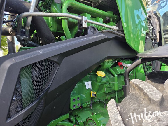 Photo of 2023 John Deere 8R 340