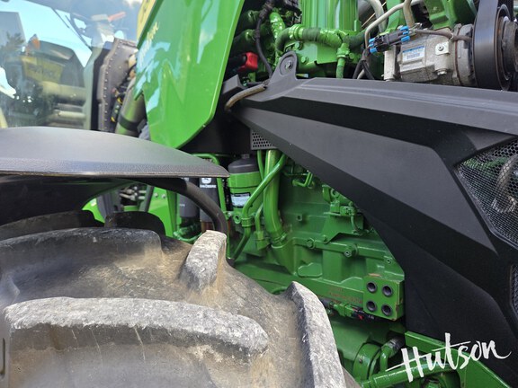 Photo of 2023 John Deere 8R 340