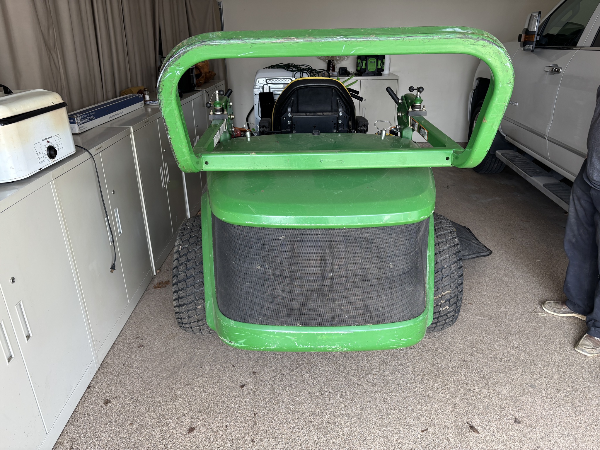 Used 2005 John Deere 997 Zero Turn Mowers at Koenig Equipment in Franklin, IN - PhotoXL6