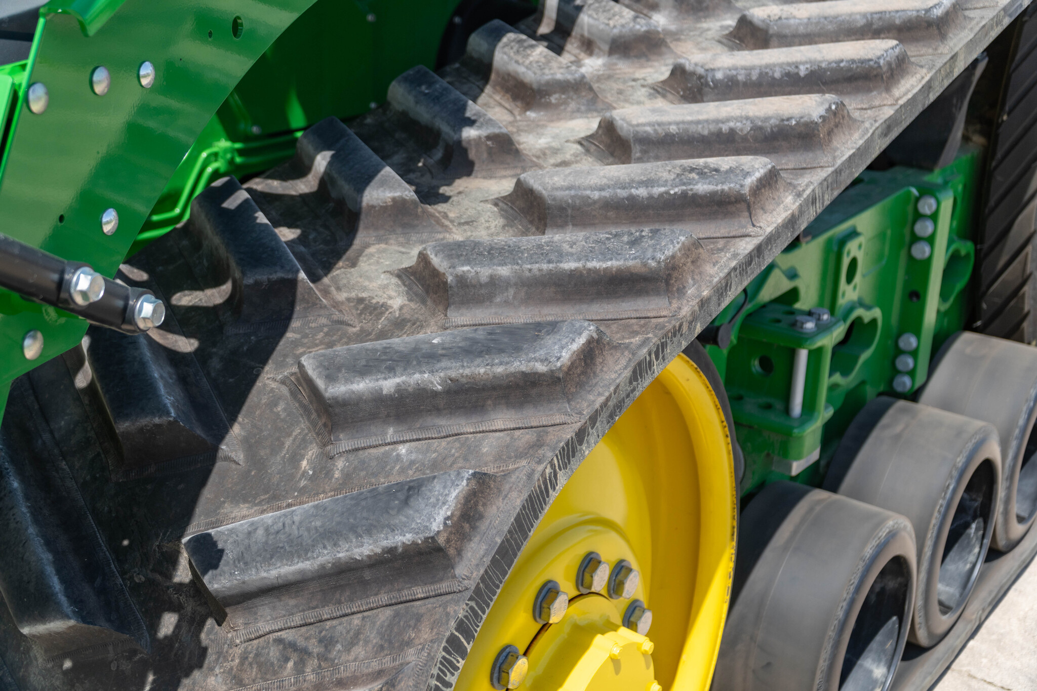 Used 2024 John Deere 8RT 370 Track Tractors at Koenig Equipment in Anna, OH - PhotoXL10