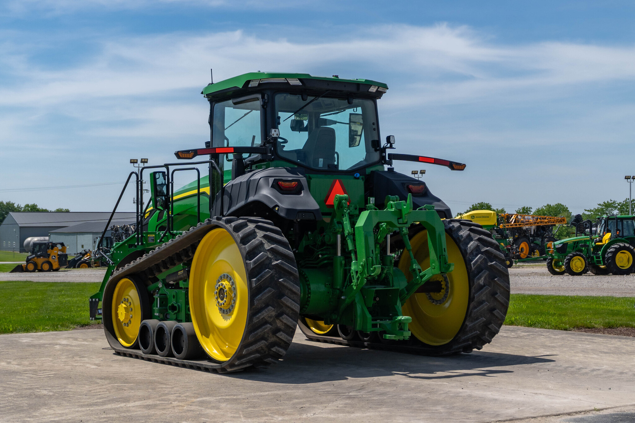 Used 2024 John Deere 8RT 370 Track Tractors at Koenig Equipment in Anna, OH - PhotoXL2