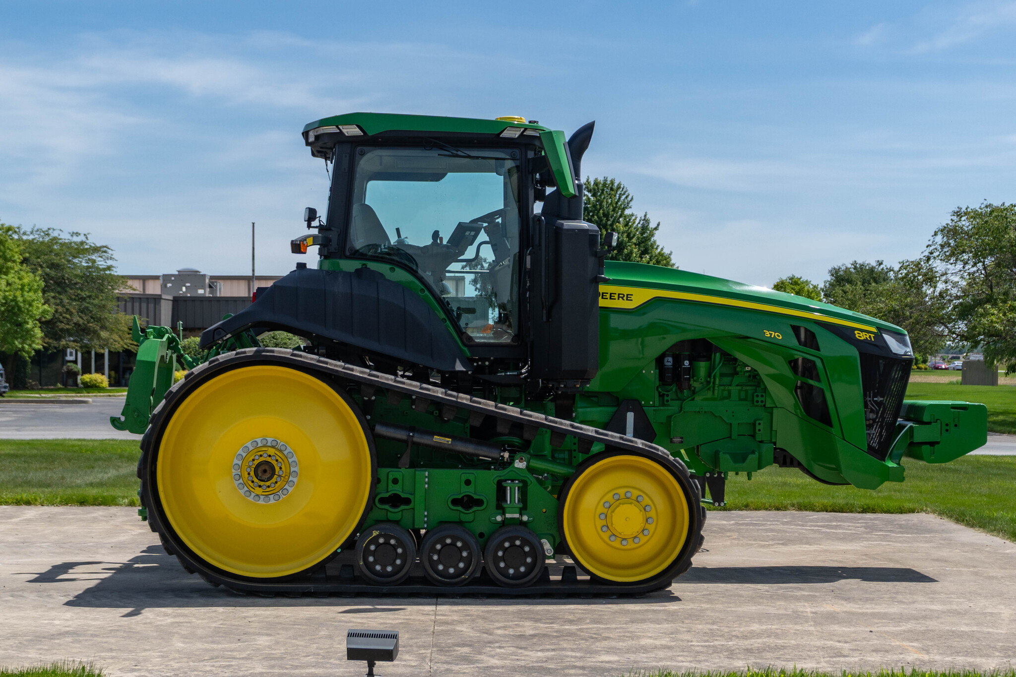 Used 2024 John Deere 8RT 370 Track Tractors at Koenig Equipment in Anna, OH - PhotoXL5